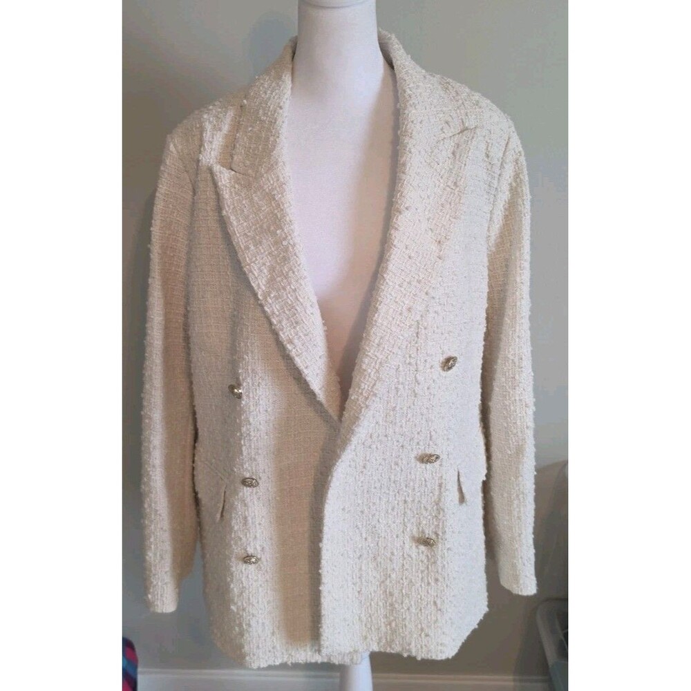 NWT H&M Oversized Bouclé Blazer Off White Golden Buttons Size M